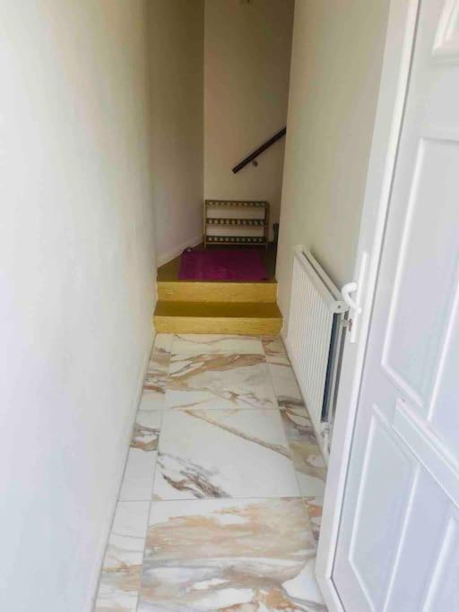 Modern 2 Bedroom Flat By Dover Port, Castle& Sea! Exterior foto